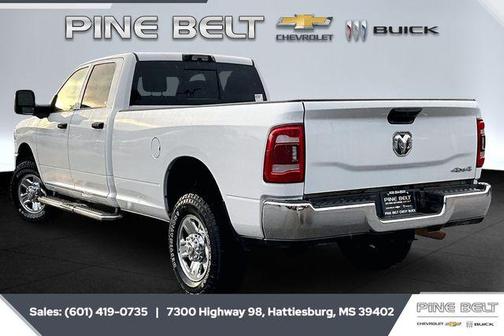 2023 RAM 2500 Tradesman Crew Cab 4x4 8' Box