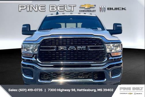 Bright White Clearcoat 2023 RAM 2500 Tradesman Crew Cab 4x4 8' Box