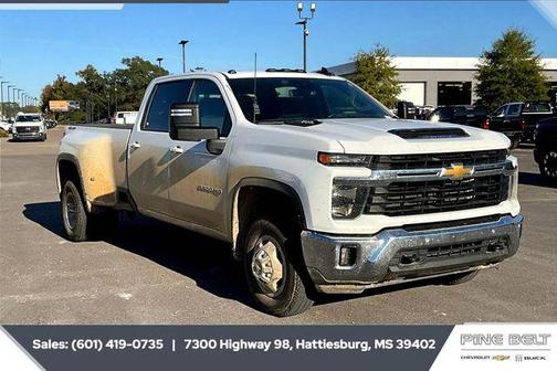 2025 Chevrolet Silverado 3500 LT