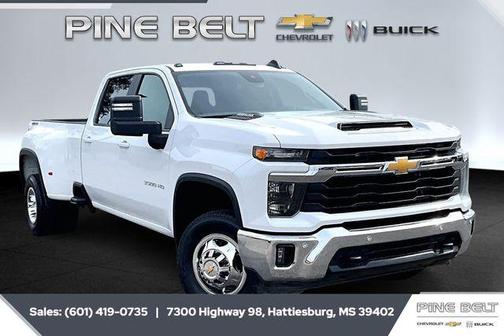 2025 Chevrolet Silverado 3500 LT