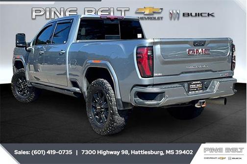 2024 GMC Sierra 2500 AT4