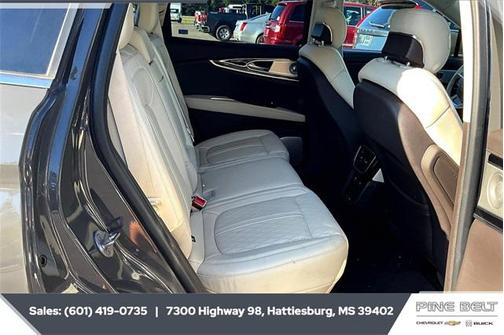 2022 Lincoln Nautilus Black Label