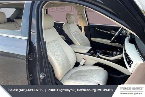 2022 Lincoln Nautilus Black Label