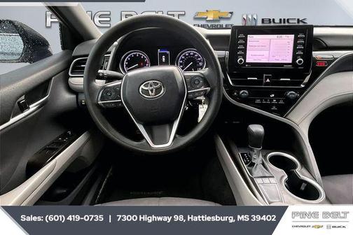 2022 Toyota Camry LE