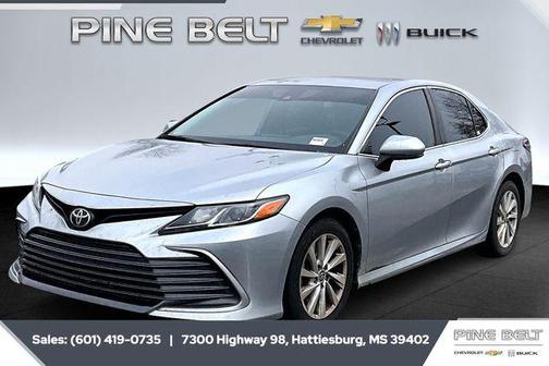 2022 Toyota Camry LE