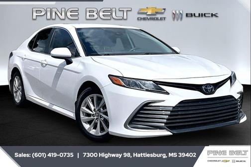 Ice Cap 2023 Toyota Camry LE