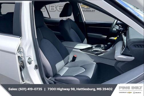Ice Cap 2023 Toyota Camry LE