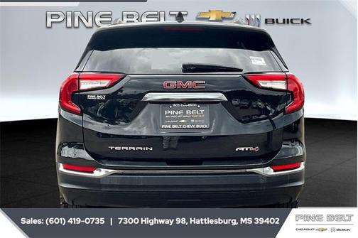 2023 GMC Terrain AWD AT4