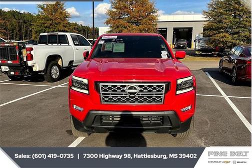 2024 Nissan Frontier SL