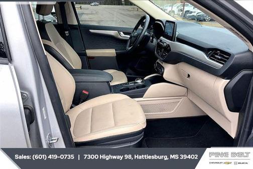 2020 Ford Escape SEL