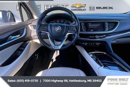 2023 Buick Enclave Essence AWD