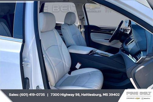 2023 Buick Enclave Essence AWD