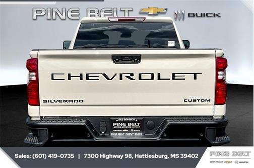 2026 Chevrolet Silverado 2500 Custom