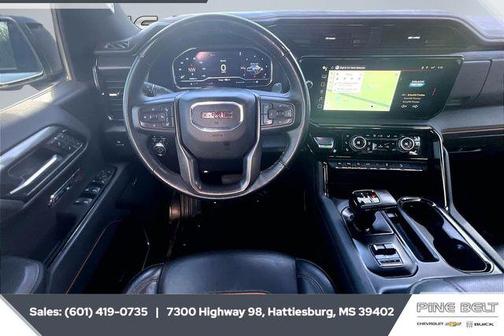 2025 GMC Sierra 1500 AT4