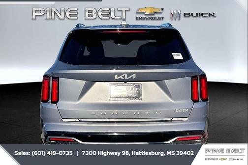 Everlasting Silver 2022 Kia Sorento SX