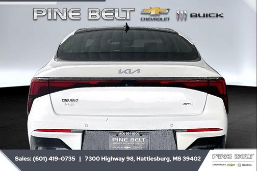 Snow White Pearl 2025 Kia K5 GT-Line