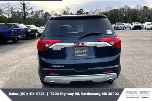 2017 GMC Acadia SLE-2