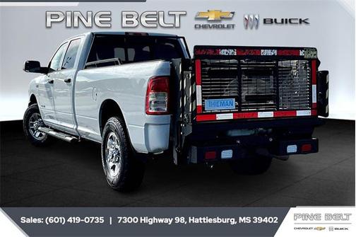 2021 RAM 2500 Tradesman Crew Cab 4x2 8' Box