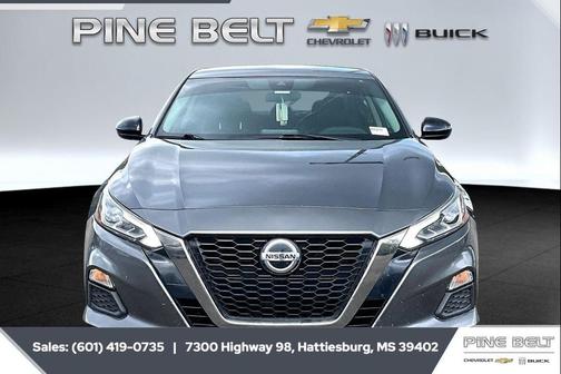 2020 Nissan Altima SR FWD