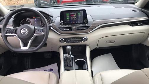 2021 Nissan Altima 2.5 SL