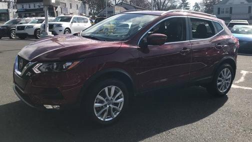 2022 Nissan Rogue Sport SV