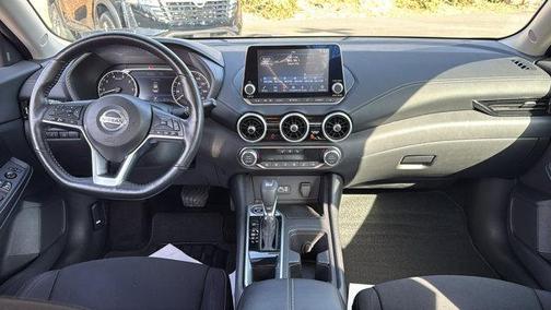 Black 2022 Nissan Sentra SV