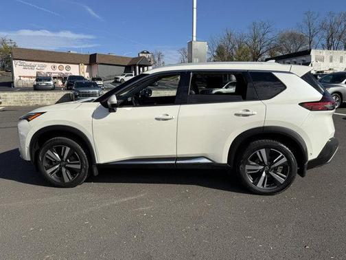 2021 Nissan Rogue Platinum