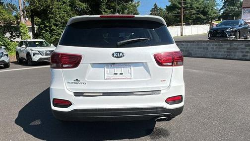 2019 Kia Sorento LX