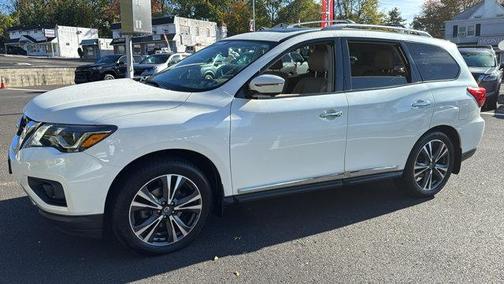 2020 Nissan Pathfinder Platinum