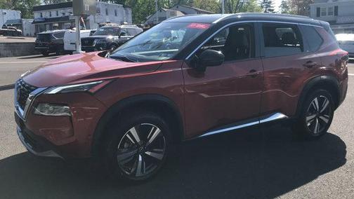 2023 Nissan Rogue SL