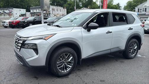Brilliant Silver Metallic 2024 Nissan Rogue S