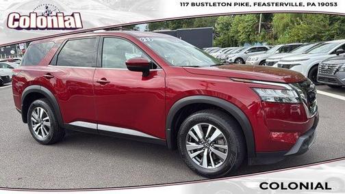 2023 Nissan Pathfinder SL