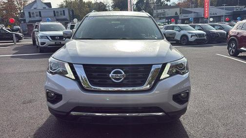 2019 Nissan Pathfinder SL