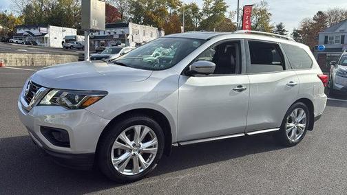 2019 Nissan Pathfinder SL