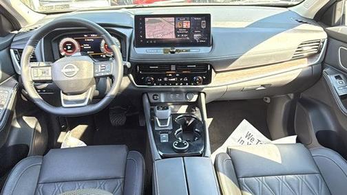 2025 Nissan Rogue Platinum