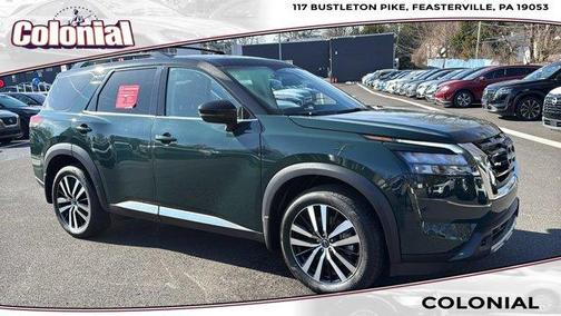 2025 Nissan Pathfinder Platinum