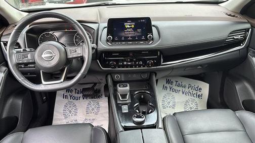 2022 Nissan Rogue SL