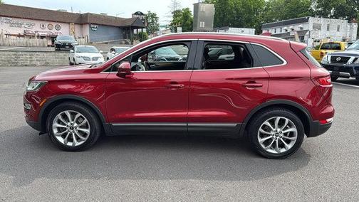 2015 Lincoln MKC Base