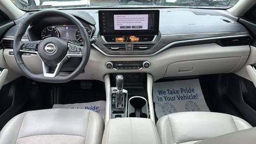 2023 Nissan Altima 2.5 SL