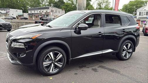 Black 2023 Nissan Rogue SL