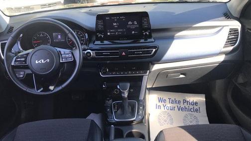 2023 Kia Seltos S