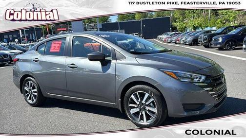 Gun Metallic 2025 Nissan Versa 1.6 SV