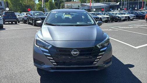 Gun Metallic 2025 Nissan Versa 1.6 SV