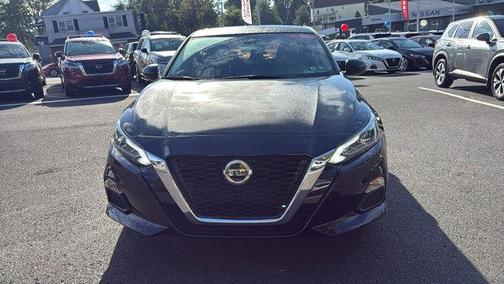 2022 Nissan Altima 2.5 SV
