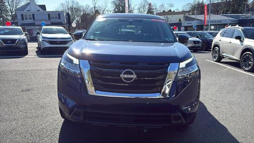 2022 Nissan Pathfinder S