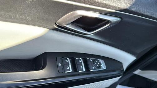 2022 Kia Carnival LXS