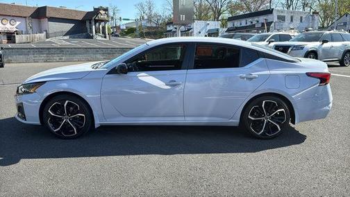 Gray Sky Pearl 2024 Nissan Altima 2.5 SR