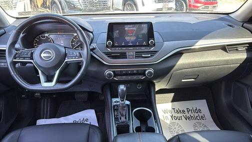 Gray Sky Pearl 2024 Nissan Altima 2.5 SR