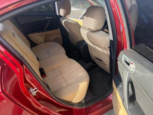 2011 Mazda Mazda3 i Touring