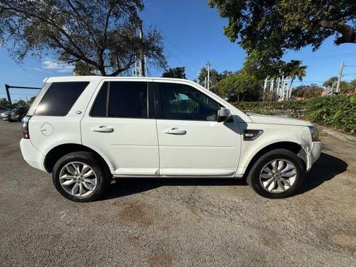 2013 Land Rover LR2 Base